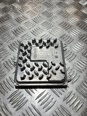 Модуль лампи led перетворювач права opel mokka b ii 20- l90094996 фото №1