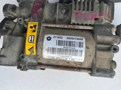 Jeep grand cherokee wk2 насос підвіска компресор фото №1