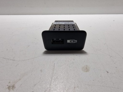 Панель разъём модуль usb scania r s ntg ngs 2554704 фото №1