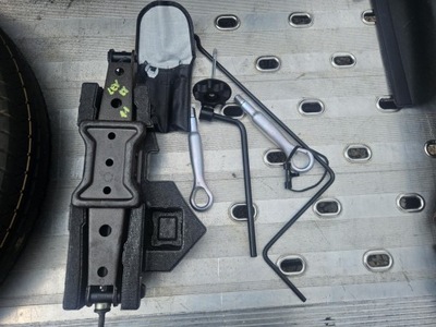 Lexus rx iii набір do перемикання колеса вкладиш підйомник вушко ключ підйомник домкрат фото №1