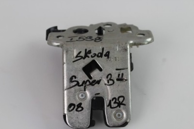 Замок кришки задня skoda superb ii 08-13r sedan фото №1