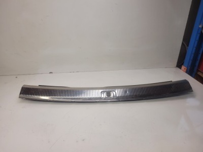 Захист поріг багажника audi a6 c6 avant 4f9864483b фото №1