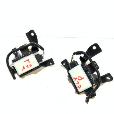 Renault clio v lift 2023 правий радар наближення задня 284s44210r 284e74819r фото №1