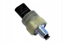 SENSOR DE PRESIÓN ACEITES VOLVO 2.4D 31474187  