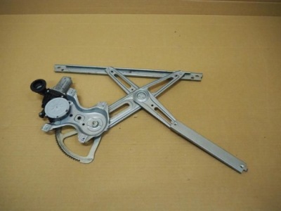 Механизм стекло дверь правых передних yaris iii фото №1