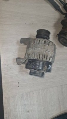 Генератор bmw e36 0123310006 14v 40-70a фото №1
