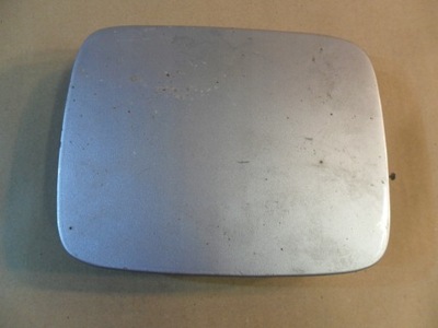 Klapka wlewu paliwa Nissan Primera P12