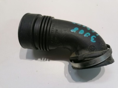 Peuegot 3008 i 1.6 vti труба шланг воздуха v7563812 фото №1