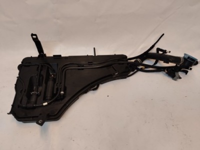 Alfa romeo stelvio бачок омивача фото №1