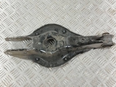 Bmw 3 gt f34 2017 кронштейн пружини амортизатора osi задній фото №1