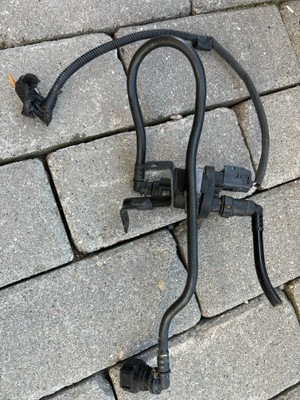 Renault captur clio iv 1.2 клапан вакуумний 8200584324 фото №1