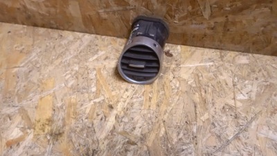 Audi a4 b6 2.5 v6 tdi cabrio решітка обдув фото №1