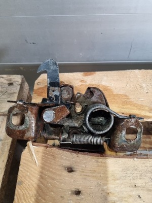 Замок капот nissan patrol y60 2,8g '92r. фото №1