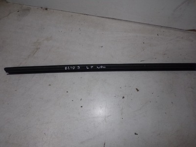 Молдинг ущільнювач правий/лівий перед clio iii фото №1