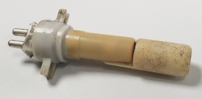 Датчик рівня рідина охолоджуючий mercedes w124 фото №1