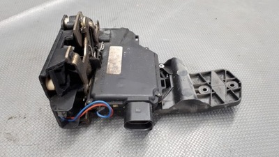 3B0837868 CERRADURA DERECHA PARTE DELANTERA VW PASSAT B5  