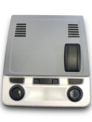 Bmw 1 81 лампа стельовий 9180013 фото №1