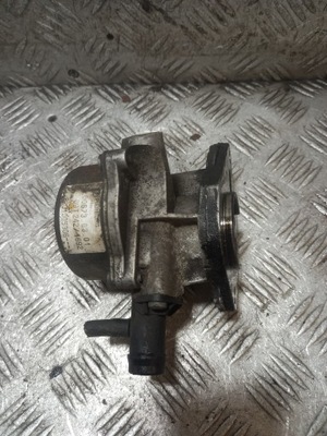 Насос вакуум вакуум dacia logan 8201005306 фото №1