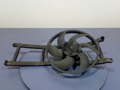 Fiat panda ii 1.2 вентилятор радиатора 46799410 фото №1