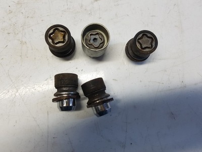 INFINITI Q50 2.2D SCREW SCREWS ZABEZPIECZAJACE  