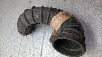 Труба впуска volvo v70 08634143 фото №1