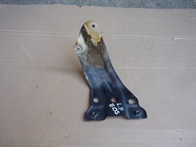 Кронштейн крила лівий перед vw eos 1q0821135 фото №1