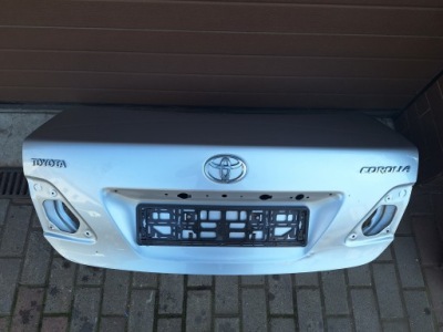 Кришка багажника багажника задня toyota corolla e15 sedan фото №1