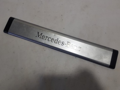Накладка порога  поріг накладка права mercedes ml w164 рестайлінг фото №1