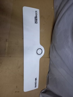 Fiat doblo ii накладка накладка молдинг крышки задняя 735470340 фото №1