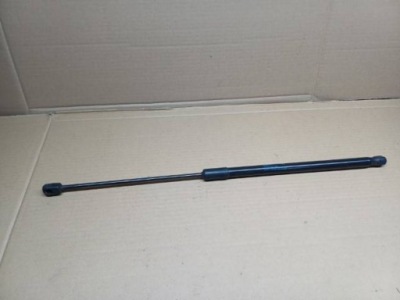 Привод амортизатор крышки багажника 657827550 skoda scala фото №1