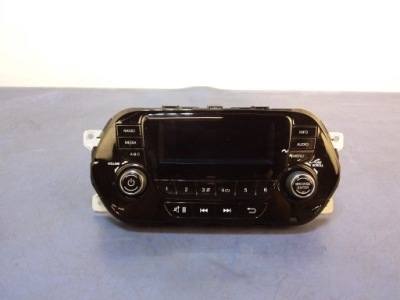 Fiat tipo ii радіо радіопрогравач cd 07356609100 фото №1