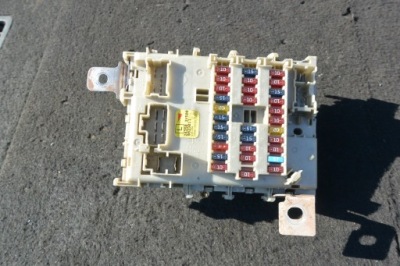 Коробка предохранителей nissan maxima qx a33 фото №1