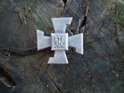 Odznaka pułkowa 4 pułk piechoty Legionów wzór 2- Kielce