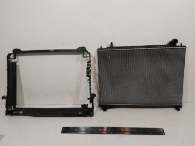 Радіатор води рамка jaguar f pace hk83-805-ab фото №1