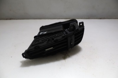 Решітка обдув середня права kia ceed i фото №1