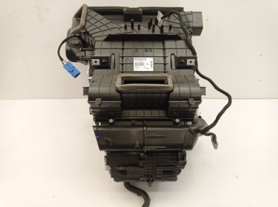 Renault zoe отопитель 272702761r фото №1