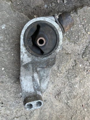Подушка кронштейн двигуна galant 97-03 2.5 v6 фото №1