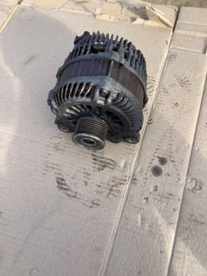 Renault laguna iii 3 2.0 dci espace iv генератор 8200654785 фото №1