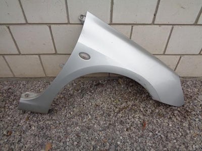 Peugeot 307 крила правий ezr фото №1