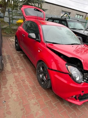 Дверь правое задняя alfa romeo повреждённые фото №1