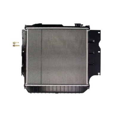 Радиатор воды jeep wrangler 1 2 86-07 фото №1