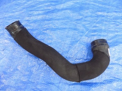 Шланг труба воздуха audi q5 8r 2,0tdi фото №1