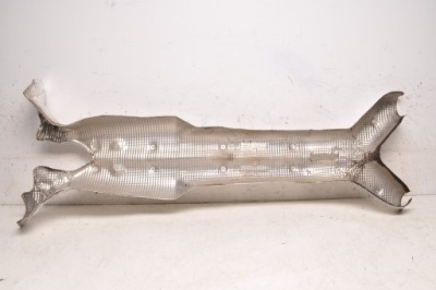 Aston martin db11 накладка теплова фото №1