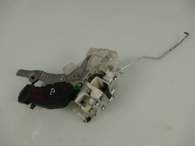 Isuzu grafter n35 замок двері правих правий n75 фото №1