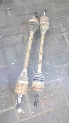 Привідний вал задня ліва права dodge durango 2011- фото №1