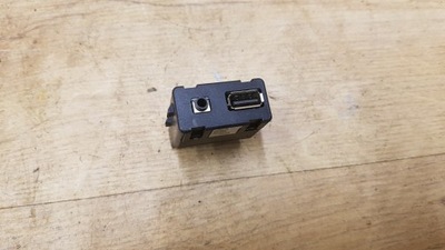 Разъём aux usb opel astra j lift фото №1
