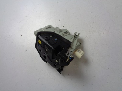 Замок двері лівий задня audi a4 b8 kombi фото №1