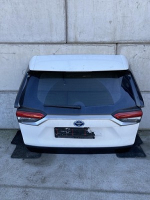 Toyota rav4 v кришка багажника задня комплектна камера фото №1