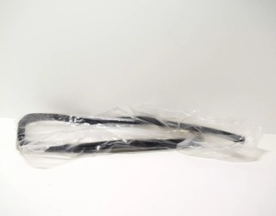 Bmw 1502 правий vent window gasket ущільнювач 51367441113 7441113 oem фото №1