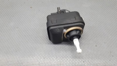 Моторчик фара правый nissan note e11 eu фото №1